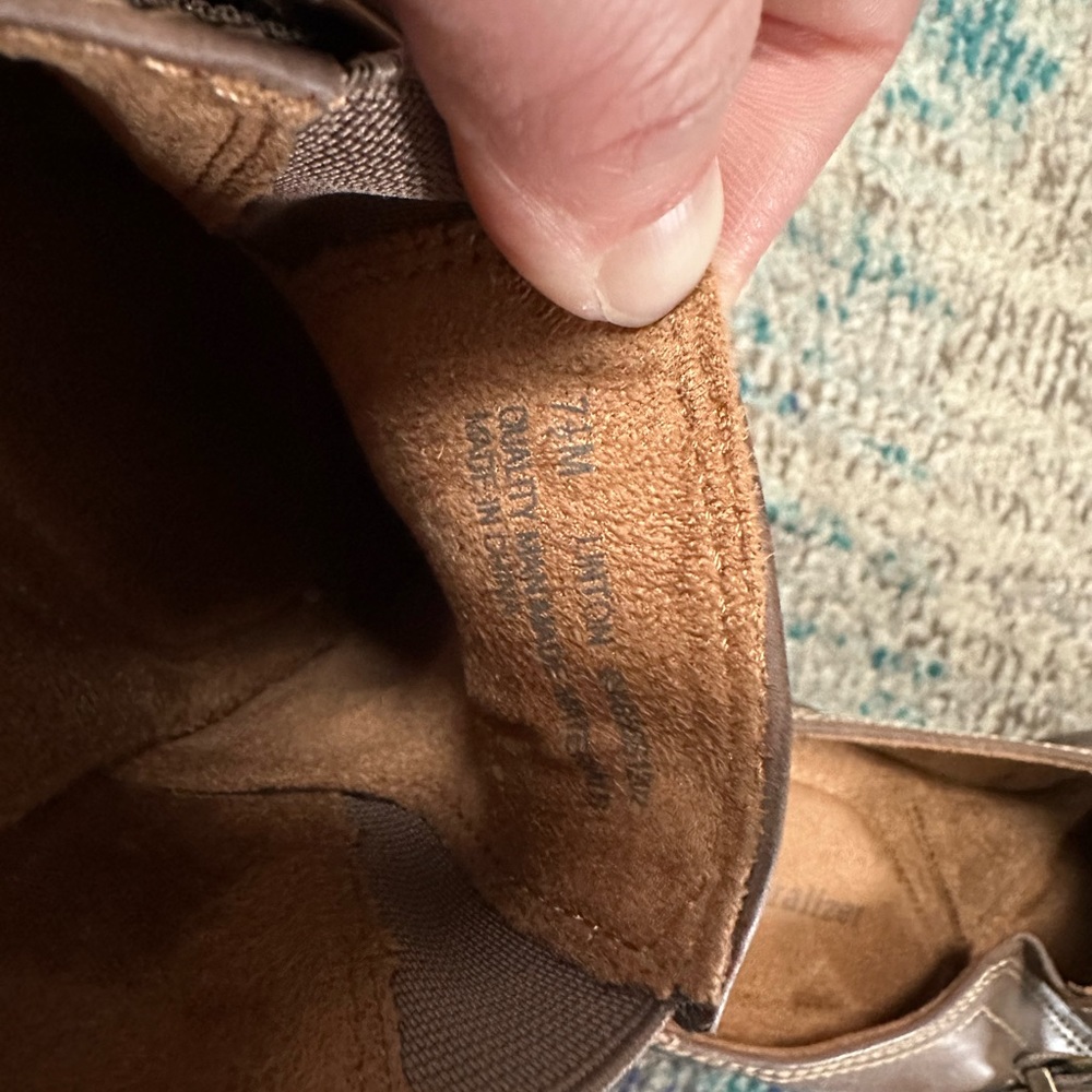 Naturalizer Brown Clogs - image 6